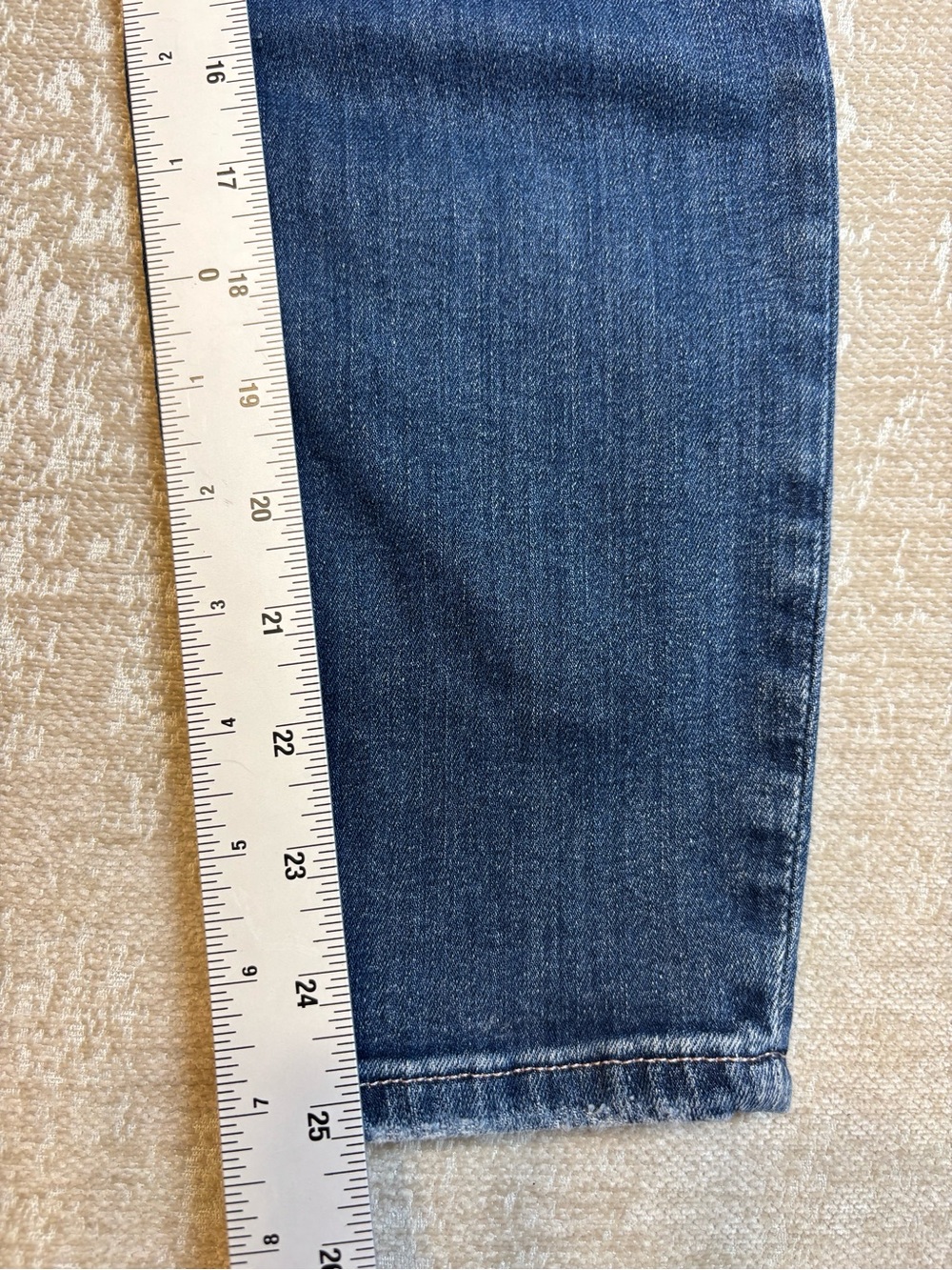 Good American Good Legs Crop Jeans Size 14 / 32 Dark Wash Stretch Skinny Denim - Picture 6 of 6